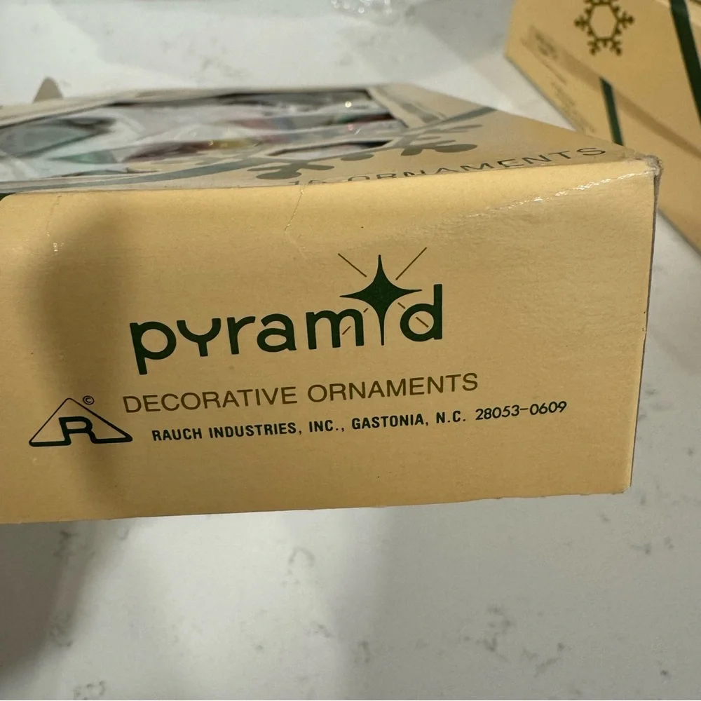 Vintage | PYRAMID | Decorative Christmas Tree Ornament 2/ box 15 ornament